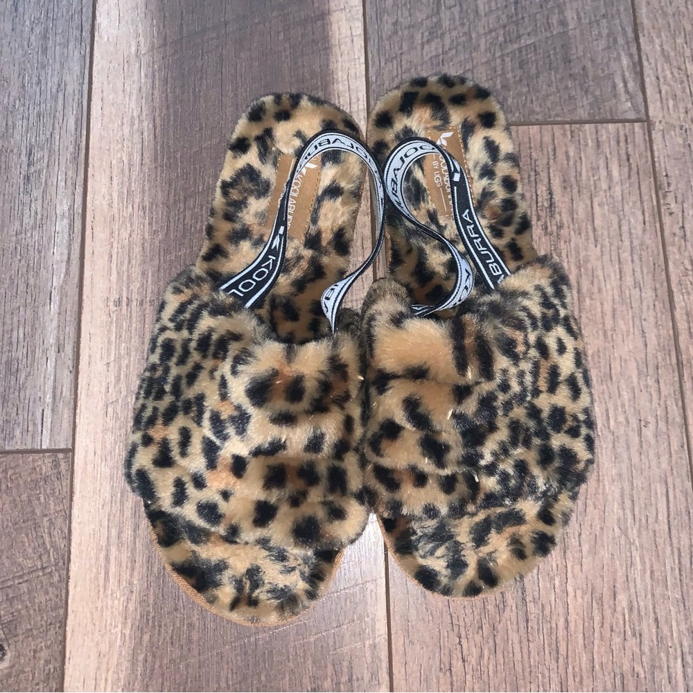 Ugg Koolaburra Cheetah Leopard Print Fuzzy Slippe… - image 2